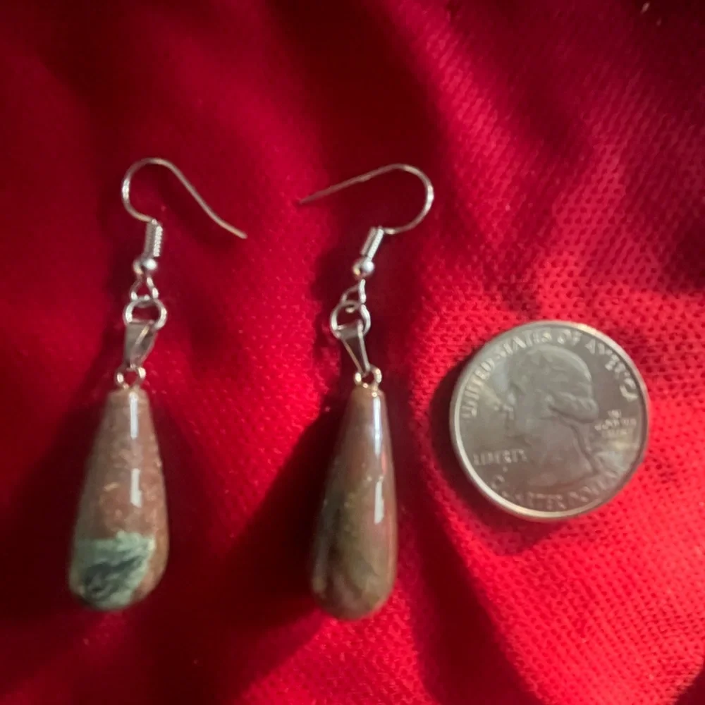 Brown Marble Stone Chic Teardrop Pierced Earrings in Earthy Tones NWT - Picture 3 of 3